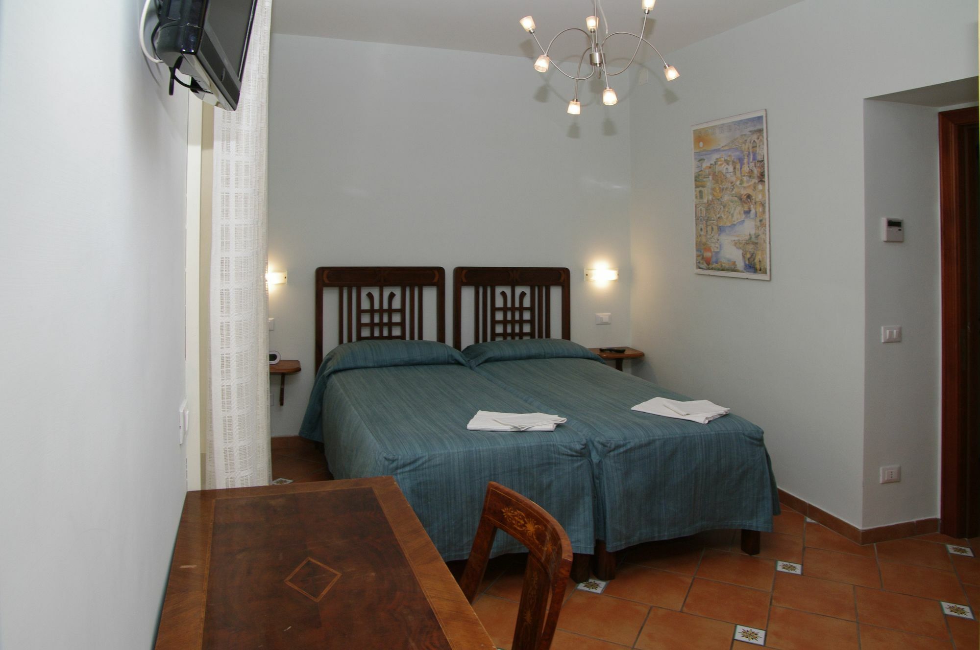 Dolcevitasorrento Guest House Екстериор снимка